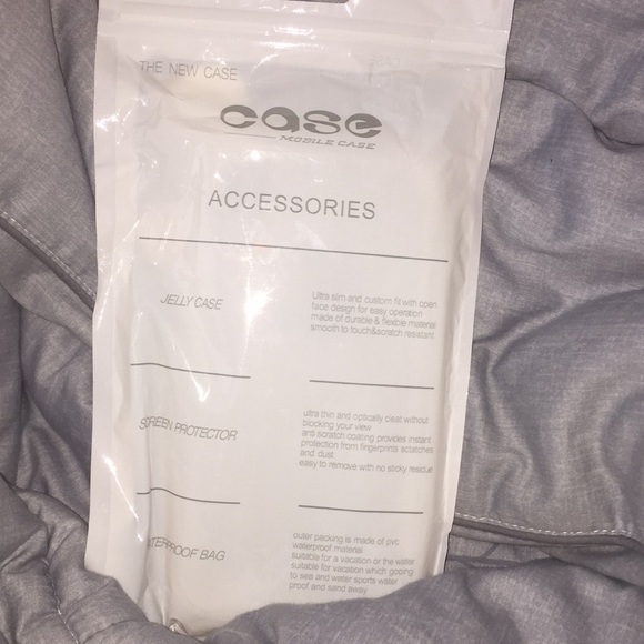 iPhone XR case - Picture 2 of 3